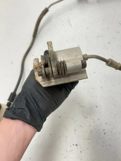 1999 99 Polaris Sport 400 2x4 OEM WORKING! Front Brake Caliper Master Cylinder