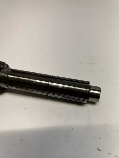 1990 90 SUZUKI LT500R lt 500 r Quadzilla OEM Countershaft #24121-43B00 Trans