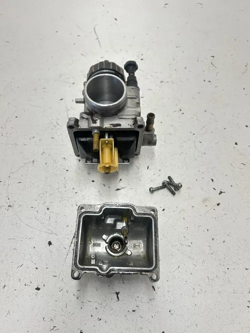 96 1996 Honda CR125R Cr 125 r OEM Carb Carburetor Bowl Body Slide Float READ DES