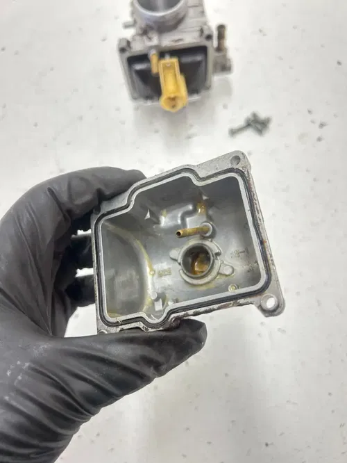 96 1996 Honda CR125R Cr 125 r OEM Carb Carburetor Bowl Body Slide Float READ DES