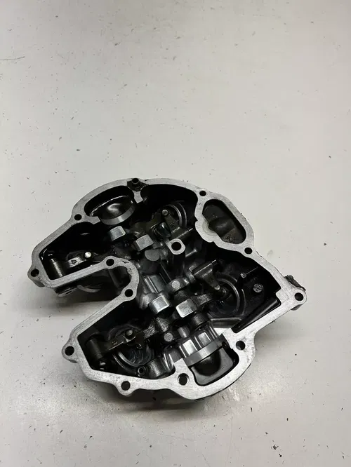 1983 83 Honda XR500R Xr 500 R xr OEM GOOD! Cylinder Head Cap Rocker Arms Valve