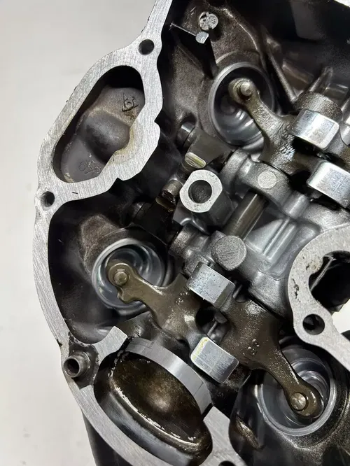1983 83 Honda XR500R Xr 500 R xr OEM GOOD! Cylinder Head Cap Rocker Arms Valve