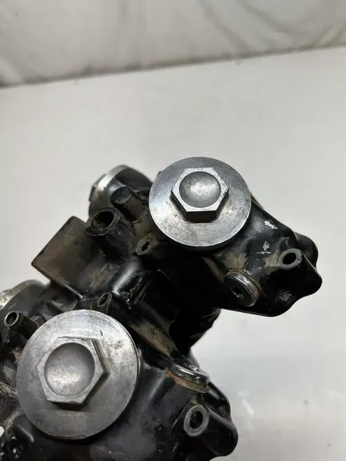 1983 83 Honda XR500R Xr 500 R xr OEM GOOD! Cylinder Head Cap Rocker Arms Valve