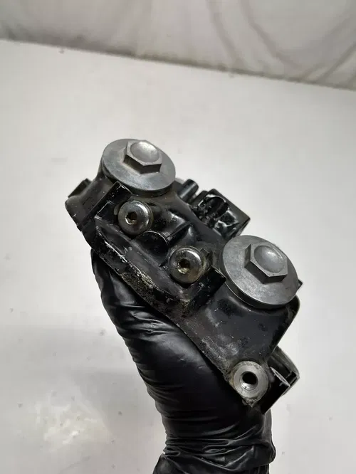 1983 83 Honda XR500R Xr 500 R xr OEM GOOD! Cylinder Head Cap Rocker Arms Valve