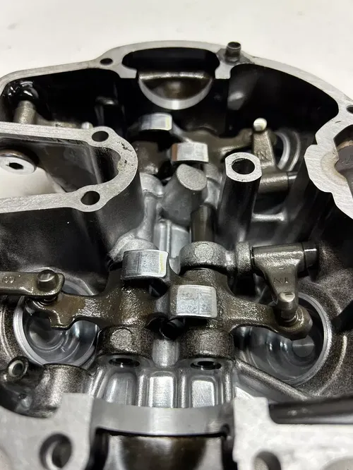 1983 83 Honda XR500R Xr 500 R xr OEM GOOD! Cylinder Head Cap Rocker Arms Valve