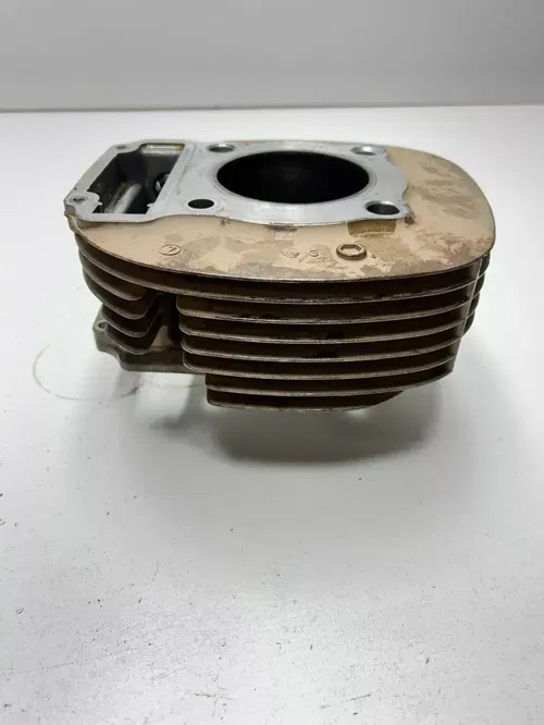 2006 06 Polaris Trail Boss 330 2x4 OEM Engine Cylinder Piston Block Jug Barrel
