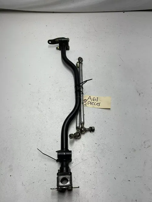 2004 04 Ski-doo Summit 800 Highmark 151" Steering Shaft Post Tie Rod Block Mount