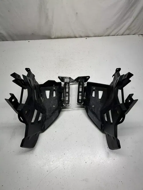 2005 05 Polaris Predator 500 OEM LOT Foot Peg Pegs Heel Guard Shield Mount Bar