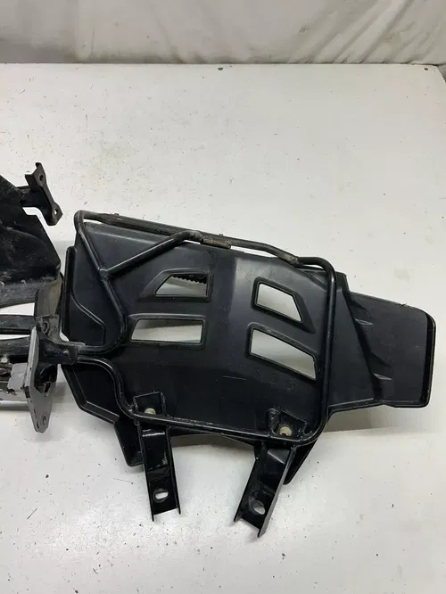 2005 05 Polaris Predator 500 OEM LOT Foot Peg Pegs Heel Guard Shield Mount Bar