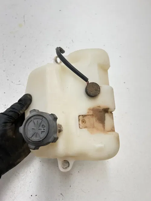 1999 99 Polaris Sport 400 2x4 OEM Oil Tank Cap Reservoir Canister