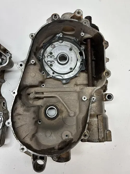 01 Yamaha Kodiak 400 4x4 YFM400 Crankcase Cases Case Engine Motor READ DESCRIPTI