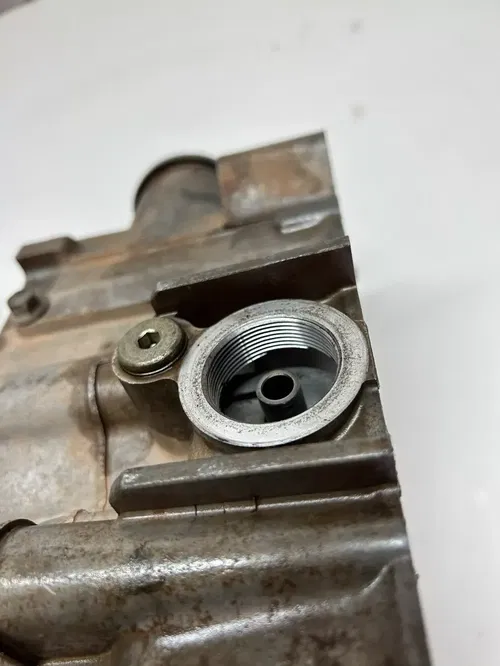 01 Yamaha Kodiak 400 4x4 YFM400 Crankcase Cases Case Engine Motor READ DESCRIPTI