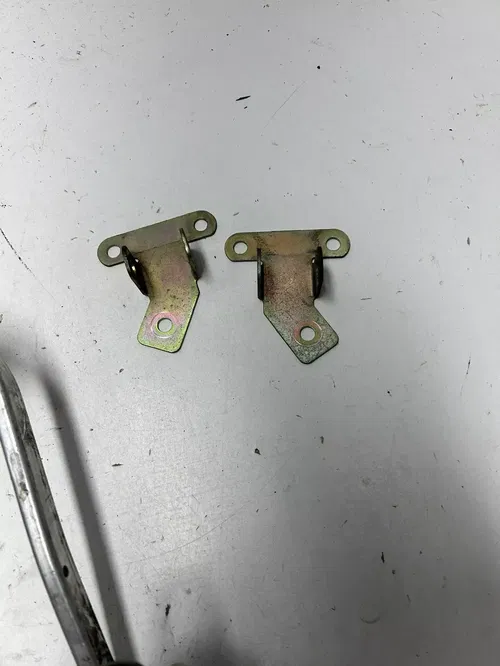 2004 04 Ski-doo Summit 800 Highmark 151" OEM LOT A Frame Pyramid Bracket Mount ￼