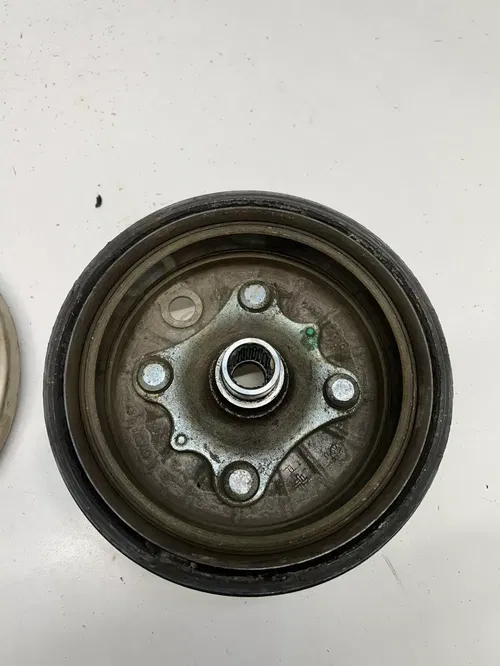 2002 02 Honda TRX500 FA2 4x4 Foreman Rubicon GOOD Left Hub Spindle Brake Plate