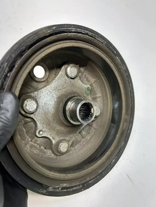 2002 02 Honda TRX500 FA2 4x4 Foreman Rubicon GOOD Left Hub Spindle Brake Plate