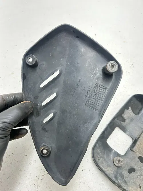 05 2005 Polaris Predator 90 2 Stroke OEM Heat Shield Rear Axle Cover Guard Plast
