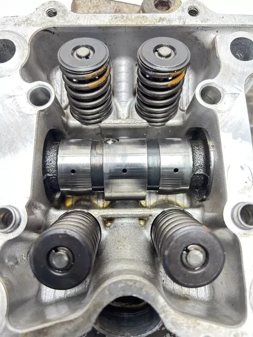 1995 95 Polaris Magnum 425 4x4 OEM Cylinder Head Cap Cam Rocker Valve GOOD!