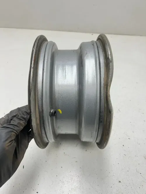 98 1998 Honda Recon 250 TRX250 2x4 OEM STRAIGHT! Front Wheel Rim 11 x 5.5 READ