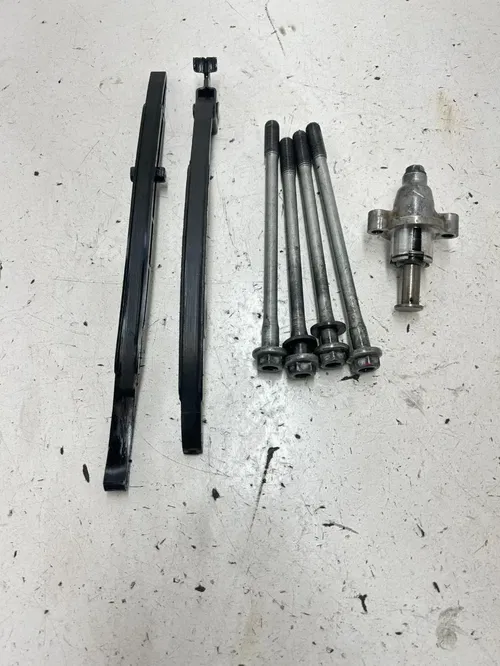 05 2005 Yamaha YFZ450R Yfz 450 r OEM Cam Chain Guide Head Stud Bolts Tensioner