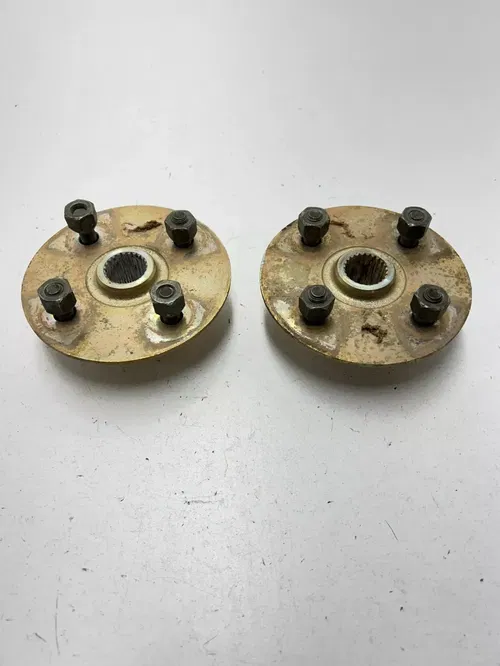 02 2002 Yamaha Breeze 125 YFA OEM Rear Back Hub Hubs Lug Nuts