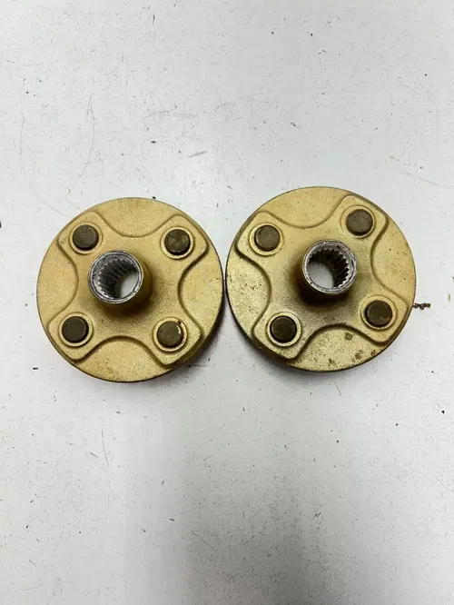 02 2002 Yamaha Breeze 125 YFA OEM Rear Back Hub Hubs Lug Nuts
