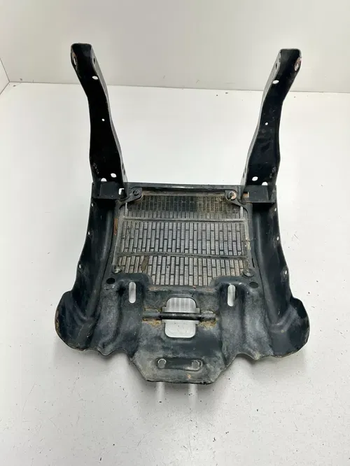 04 2004 Polaris Sportsman 500 HO 4x4 OEM Front Bumper Bash Bar grab Support