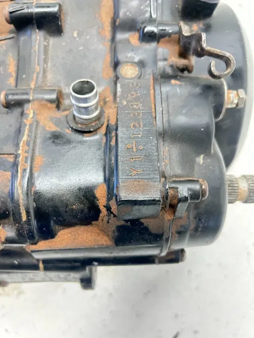 82 1982 Yamaha XT250J Xt 250 j OEM Bottom End Engine Motor Cases Crank Case READ