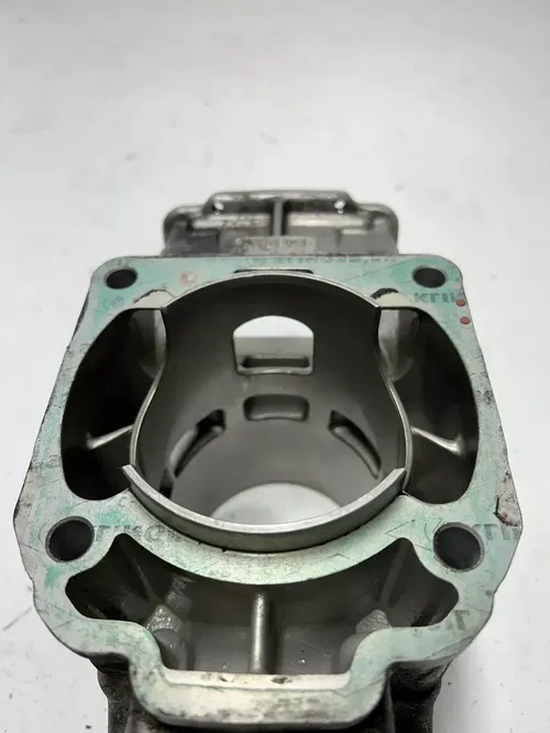 2004 04 Ski-doo Summit 800 Highmark 151" OEM NICE! Cylinder D Jug 81.75 mm