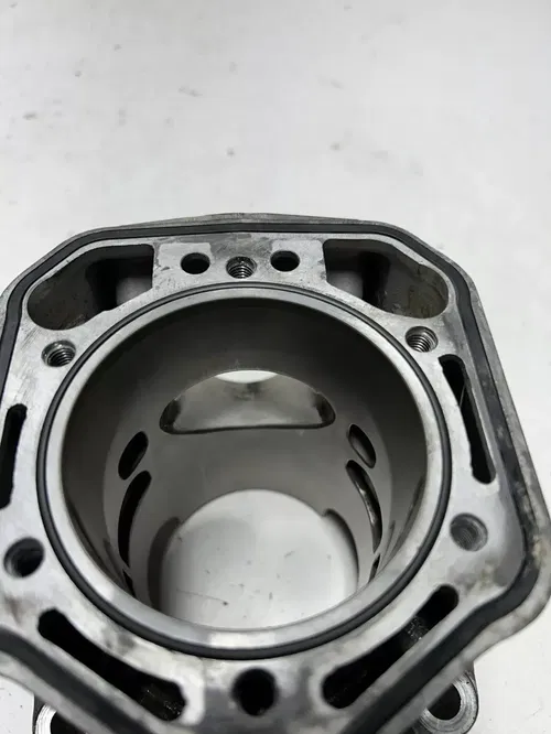 2004 04 Ski-doo Summit 800 Highmark 151" OEM NICE! Cylinder D Jug 81.75 mm