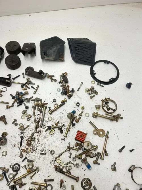 2000 Polaris Magnum 325 4x4 OEM LOT Bolt Hardware Mount Support Nut Cover Misc