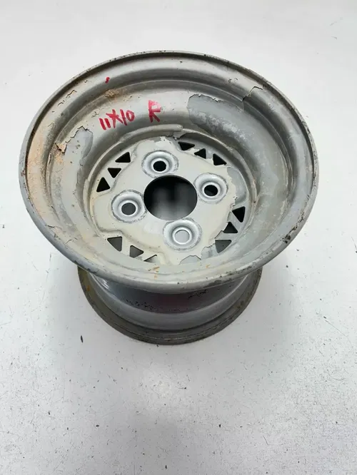 04 2004 Polaris Scrambler 500 4x4 OEM Rear Wheel Rim 10X8.5 Free Shipping