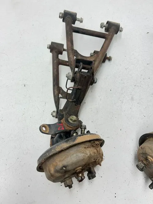 86 1986 Honda Fourtrax 200sx TRX200SX OEM A Arms Spindle Hub Control Arm