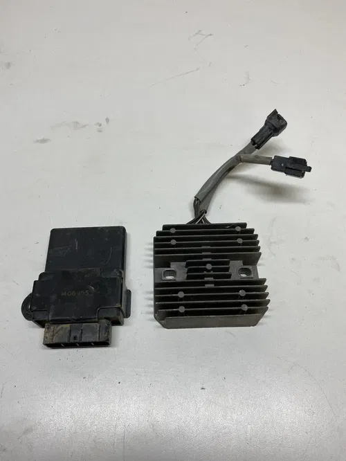 04 Arctic Cat 500 4x4 WORKING! ECU Rectifier Computer Black Box Free Ship