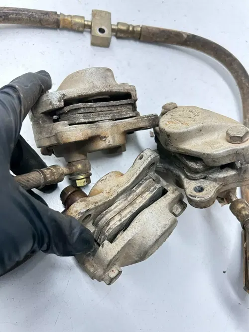 1999 99 Arctic Cat 300 4x4 OEM Front Rear Brake Master Cyl Caliper Mount Lines