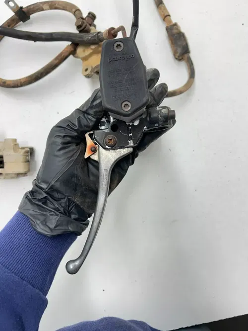 1999 99 Arctic Cat 300 4x4 OEM Front Rear Brake Master Cyl Caliper Mount Lines