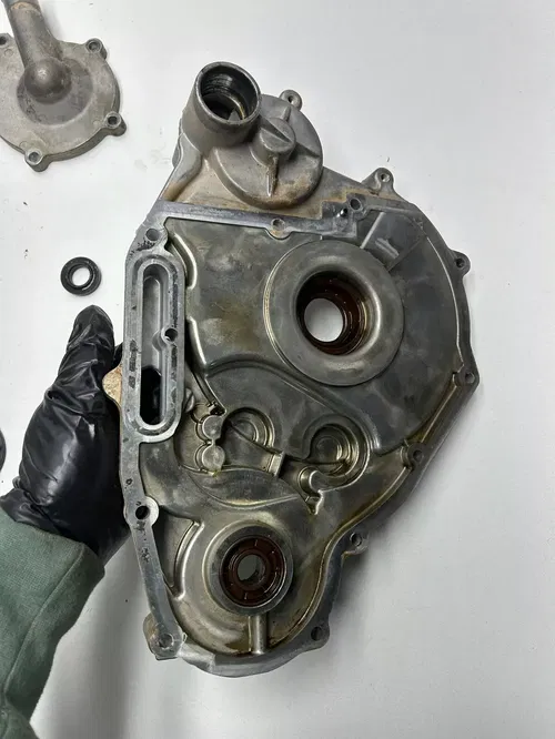 2007 07 Polaris Sportsman 800 X2 EFI OEM GOOD! Water Pump Stator Cover Case