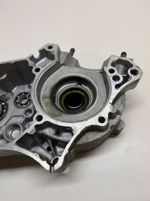 99 KX100 Left Side engine crankcase case motor half cases