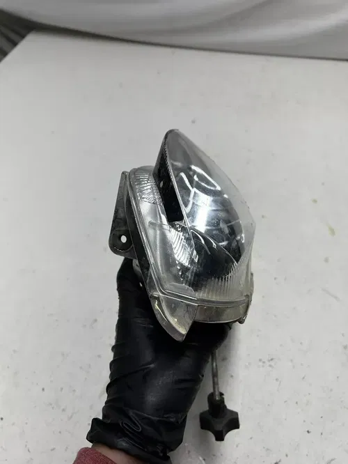 2004 04 Ski-doo Summit 800 Highmark 151" OEM NICE! Headlight Head Light Adjuster