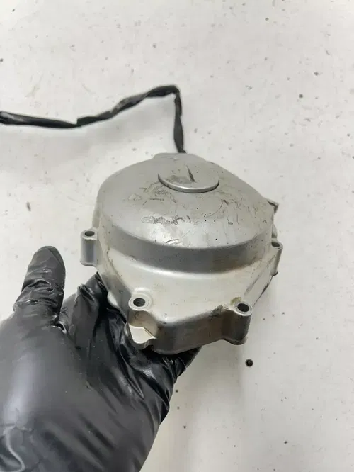 01 2001 Yamaha TTR125 Ttr 125 OEM NICE GOOD Stator Magneto Ignition Cover Case