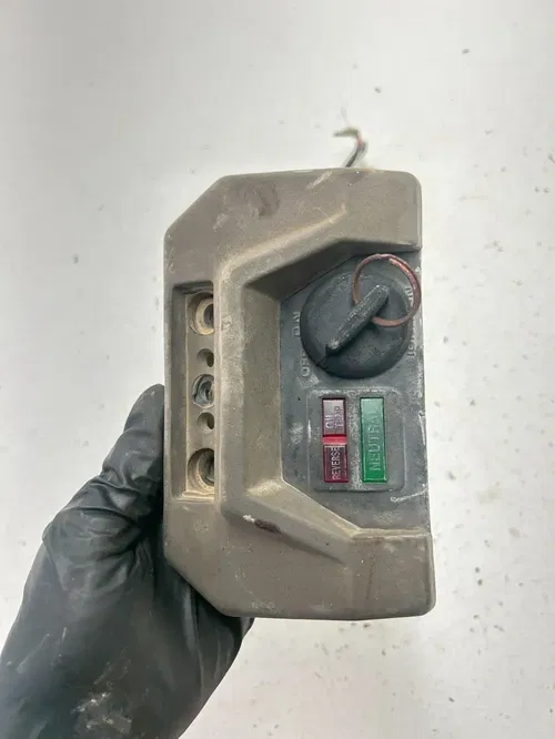 86 1986 Honda Fourtrax Trx 250 2x4 OEM  Ignition Switch Key Panel UNTESTED