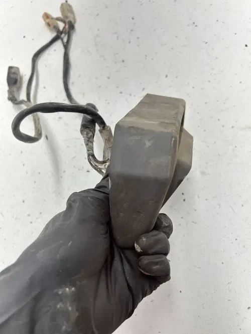86 1986 Honda Fourtrax Trx 250 2x4 OEM  Ignition Switch Key Panel UNTESTED
