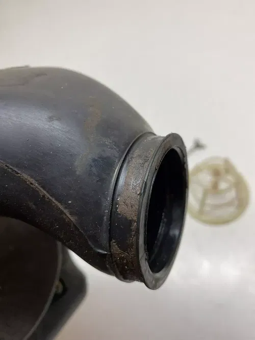 2004 04 Yamaha YZ85 yz 85 Yz GOOD Airbox Air Box Rubber Boot Filter Cage