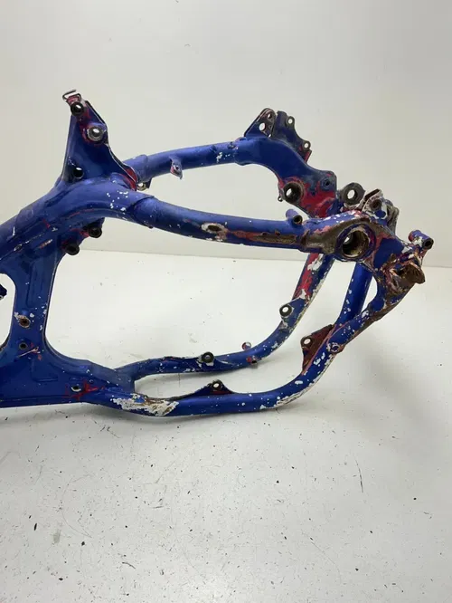 96 1996 Yamaha YZ250 Yz 250 2 Stroke OEM Main Frame Chassis Body Assembly BOS!