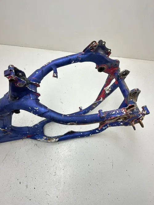 96 1996 Yamaha YZ250 Yz 250 2 Stroke OEM Main Frame Chassis Body Assembly BOS!