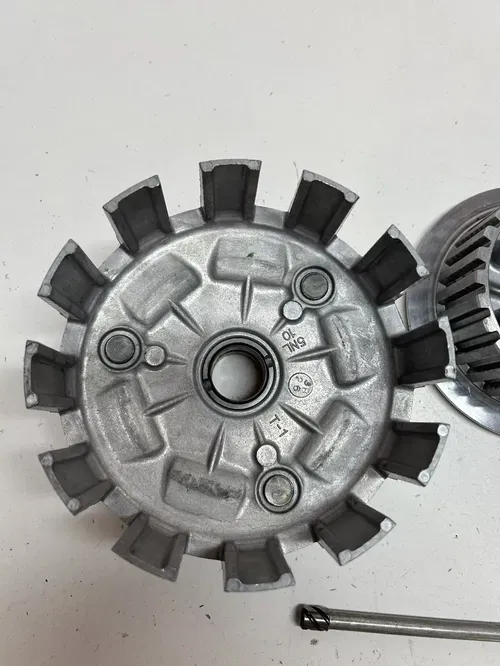 2001 01 yamaha YZ250F yz 250 f clutch basket assembly plates READ DESCRIPTION