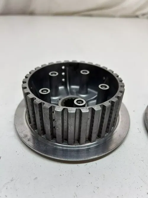 2001 01 yamaha YZ250F yz 250 f clutch basket assembly plates READ DESCRIPTION