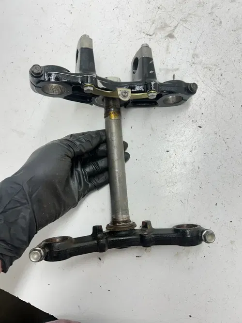 99 1999 Honda XR80R Xr 80 R OEM GOOD! Triple Clamp Tree Upper Lower Clamps