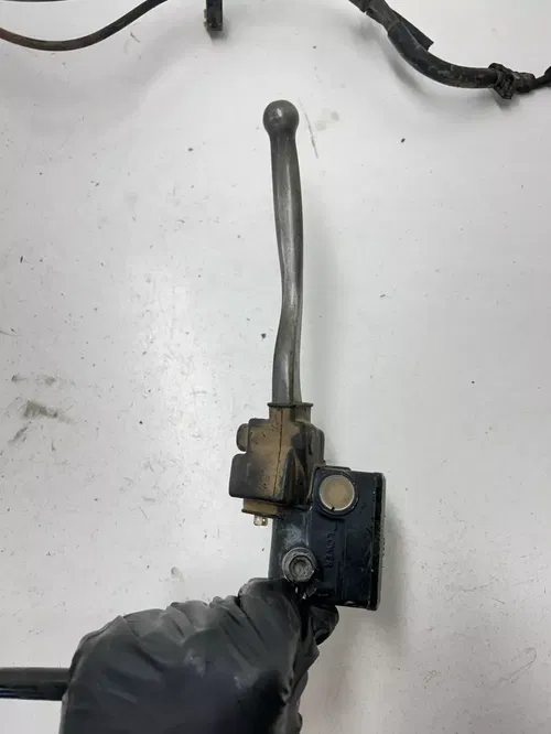 06 2006 Honda Rancher 350 TRX350TM 2x4 OEM Front Brake Master Cyl Line Perch Lev