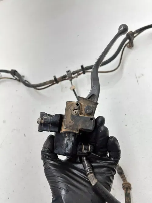 06 2006 Honda Rancher 350 TRX350TM 2x4 OEM Front Brake Master Cyl Line Perch Lev