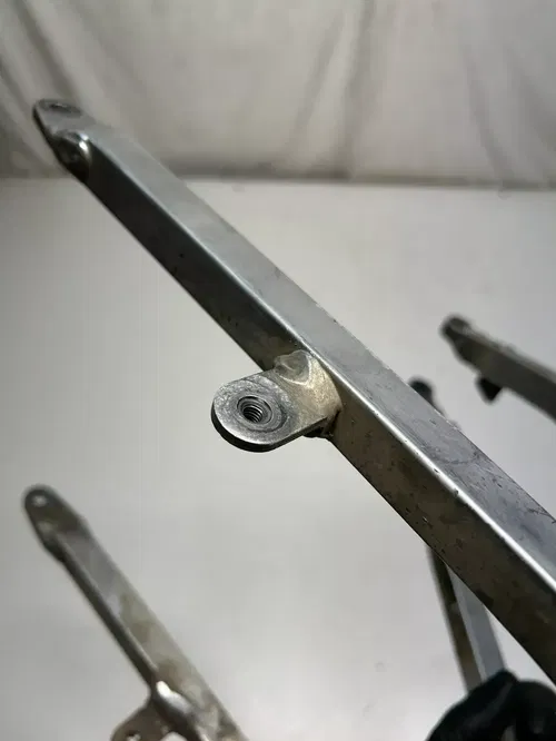 2000 HONDA CR250R cr 250 r OEM Subframe Sub Frame GOOD THREADS Free Ship